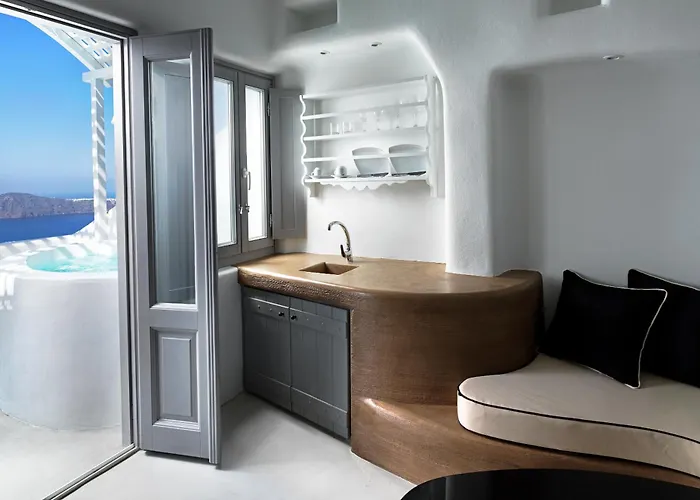 ثولوس ريزورت فندق إيميروفيغلي