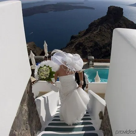 Hotel Tholos