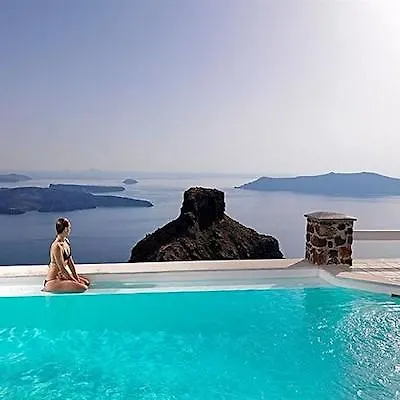 Hotell Tholos 4*