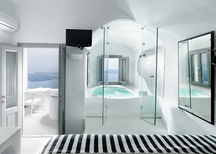 Hotel Tholos Imerovigli (Santorini)