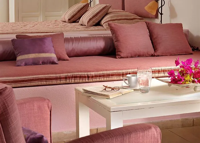 Tholos 4* Imerovigli (Santorini)