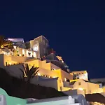 Tholos 4* Imerovigli (Santorini)