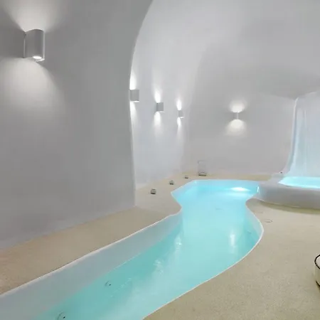 Tholos Hotel Imerovigli (Santorini)