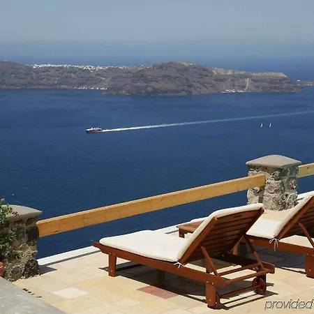 Tholos Hotel 4*