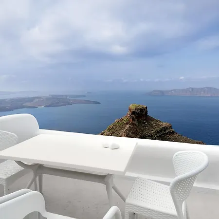 Hotel Tholos