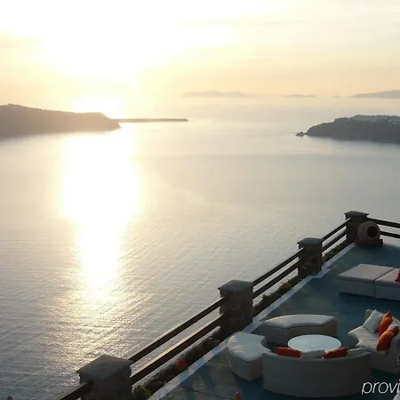 Tholos Hotel