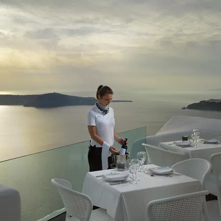 Tholos Hotel Imerovigli (Santorini)