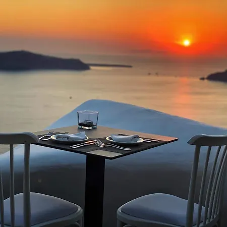 Tholos Hotel