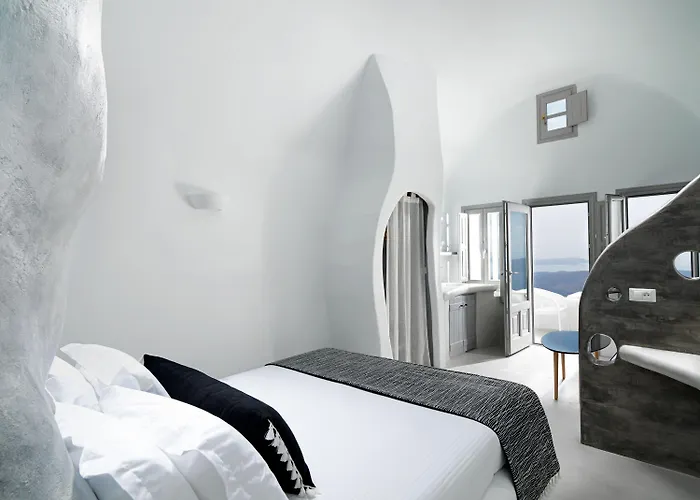 Hotel Tholos Imerovigli (Santorini)