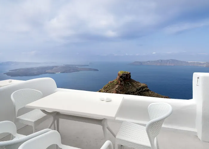 Hotel Tholos Imerovigli (Santorini)