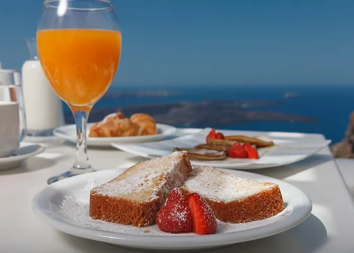 Tholos Hotel Imerovigli (Santorini)